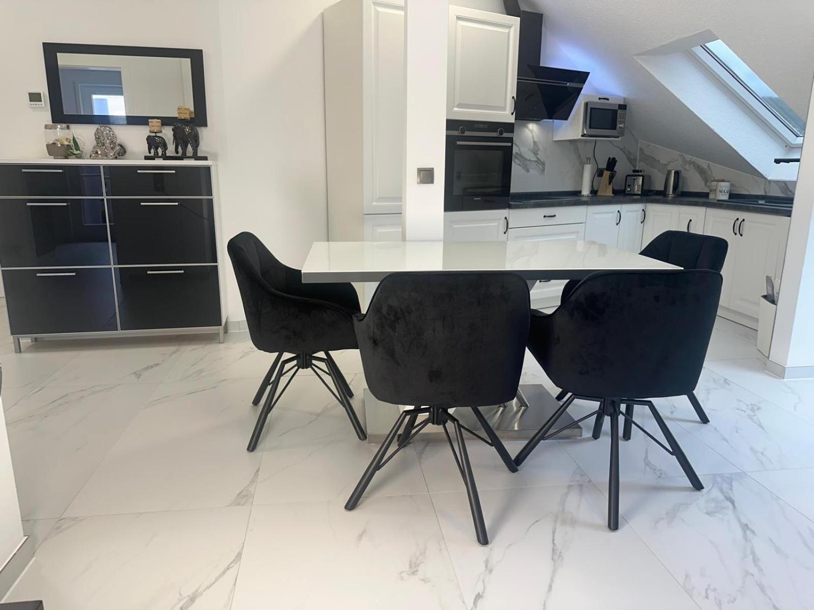Flexible, Schoene Und Gut Aussehende Feriensuite Reutlingen Exterior foto